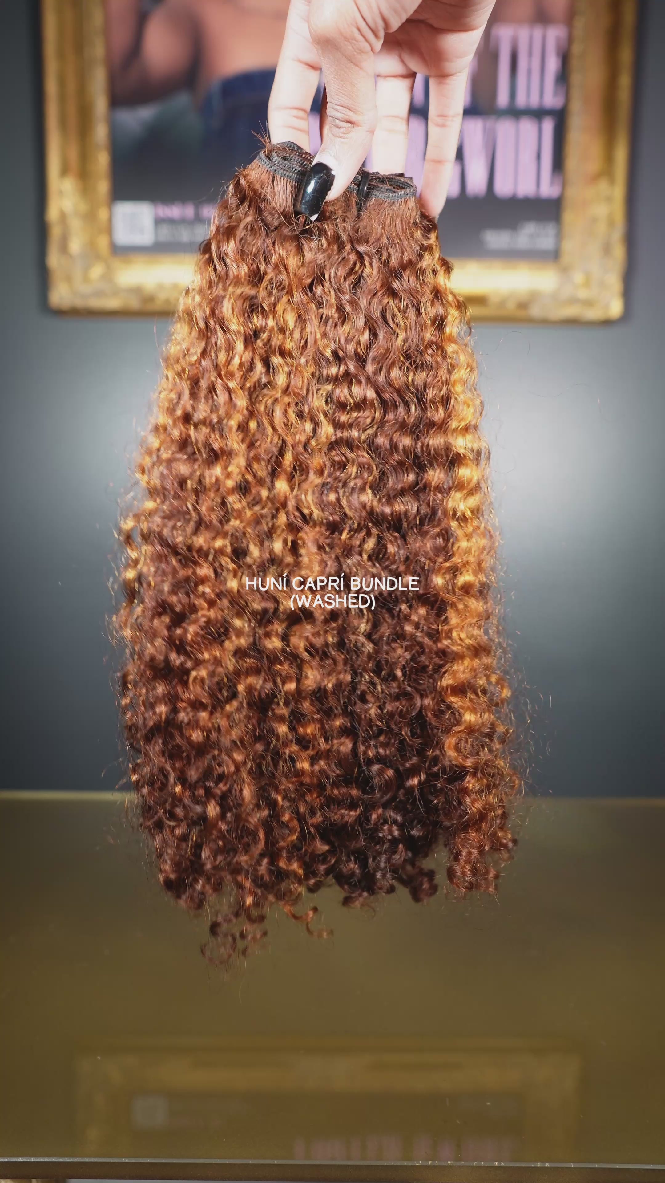 Coiled Caprí V-Part Wig